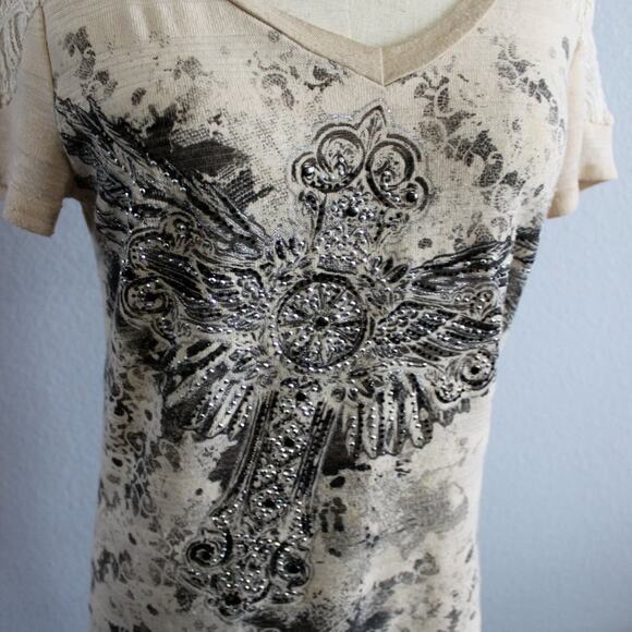 Vintage Lace Shoulder Short Sleeve Graphic Tee Size M - Picture 5 of 5